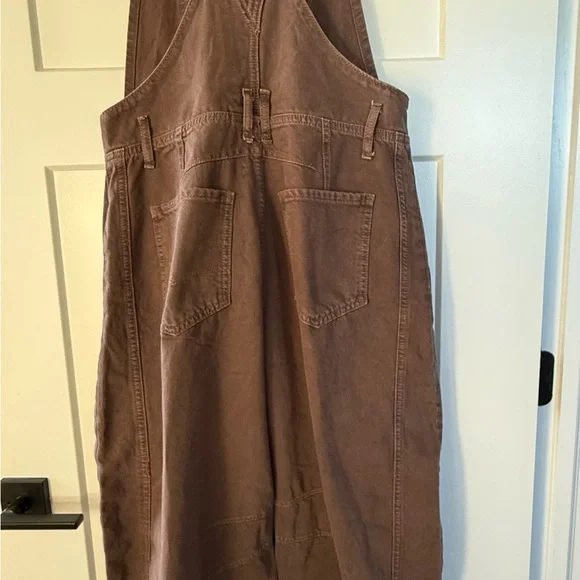 NWOT Free People Good Luck Barrel Overalls - Picture 5 of 8